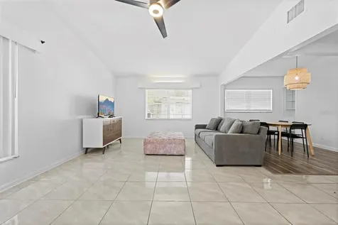 6307 Julie Street Tampa FL 33610