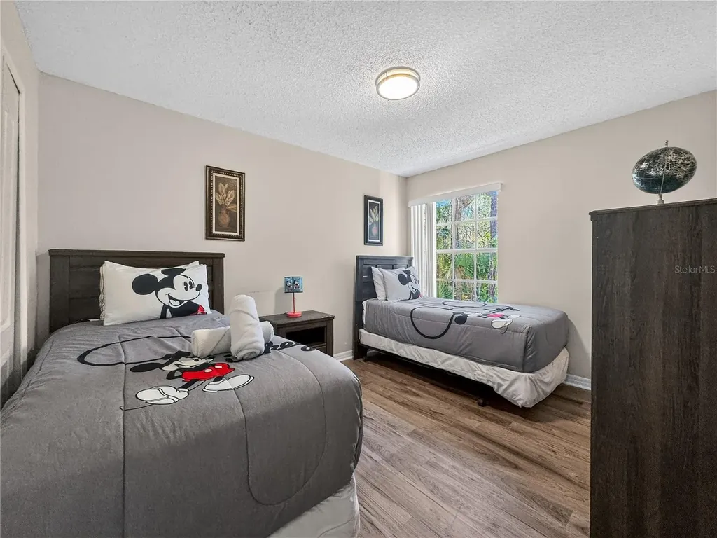 5005 Laguna Bay Circle Kissimmee FL 34746