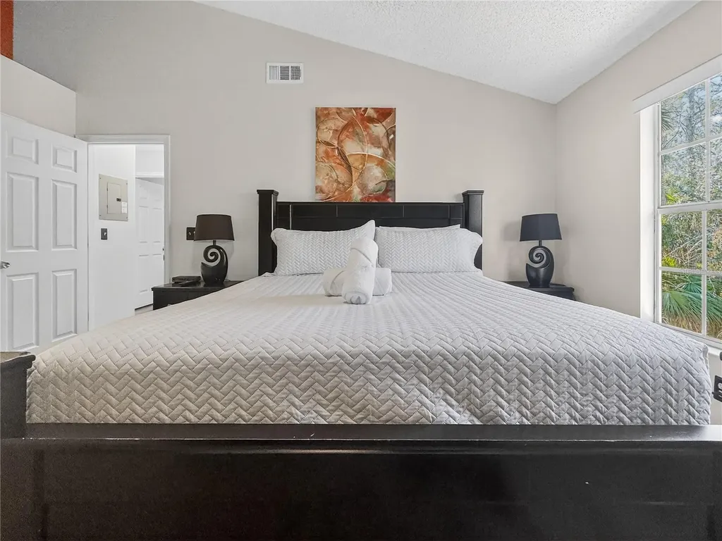 5005 Laguna Bay Circle Kissimmee FL 34746