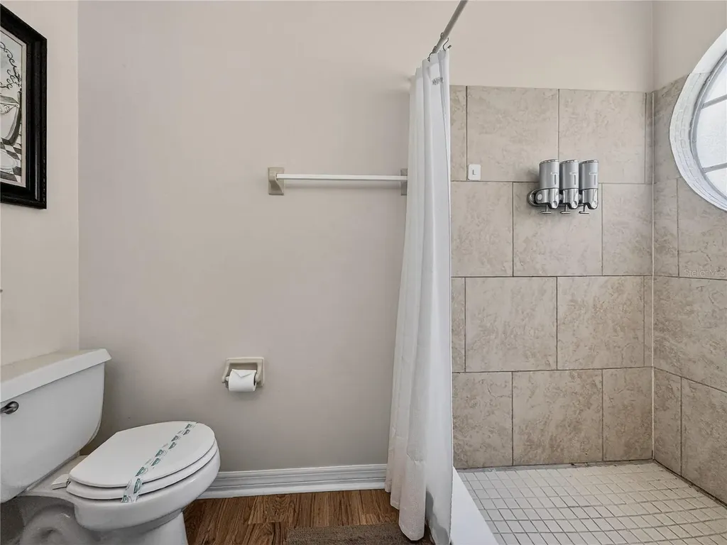 5005 Laguna Bay Circle Kissimmee FL 34746