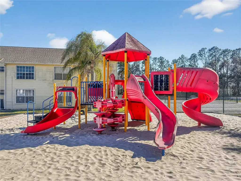 5005 Laguna Bay Circle Kissimmee FL 34746