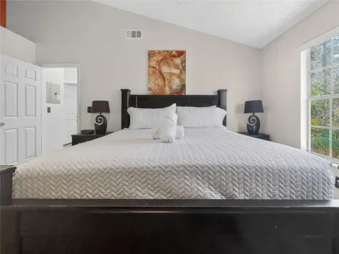 5005 Laguna Bay Circle Kissimmee FL 34746