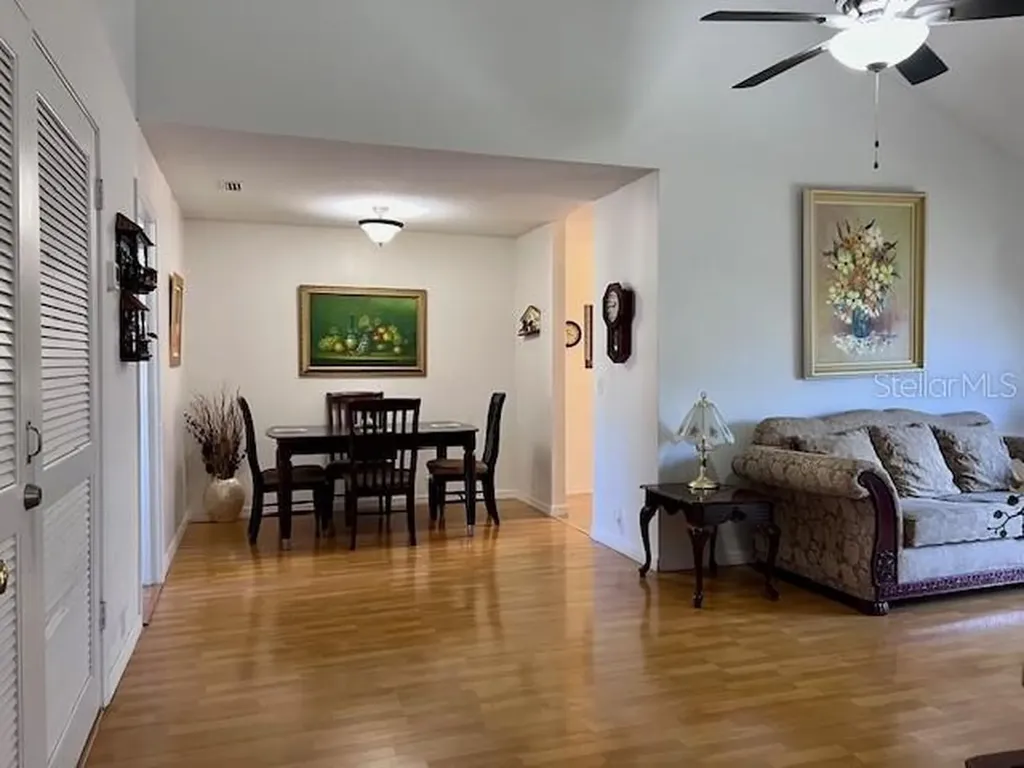 370 Windmeadows Street Altamonte Springs FL 32701