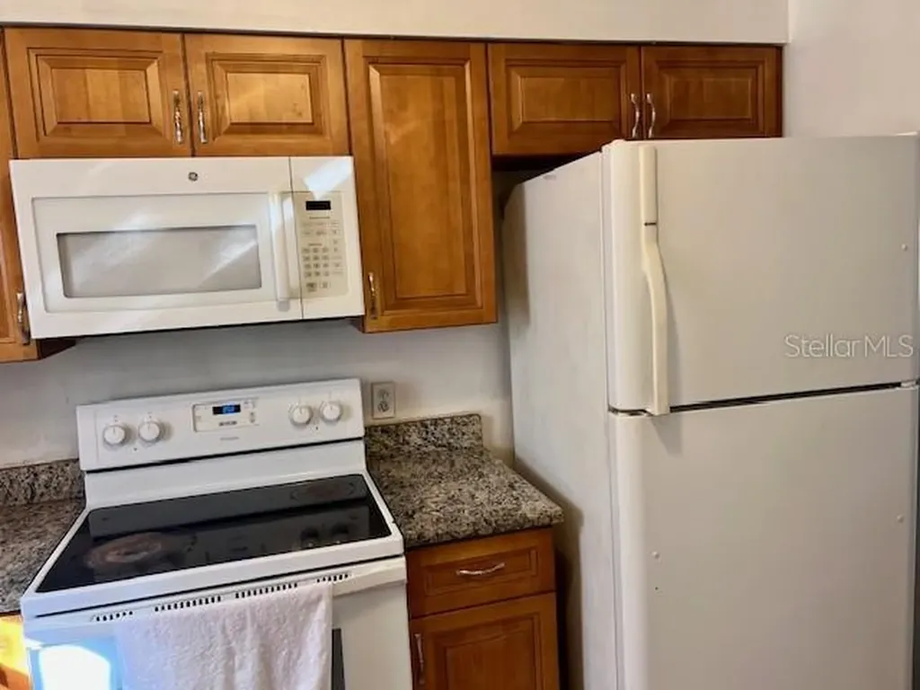 370 Windmeadows Street Altamonte Springs FL 32701