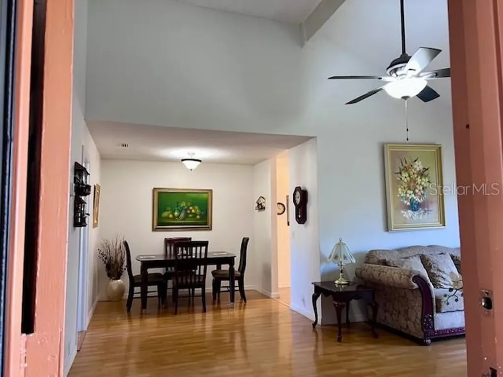 370 Windmeadows Street Altamonte Springs FL 32701