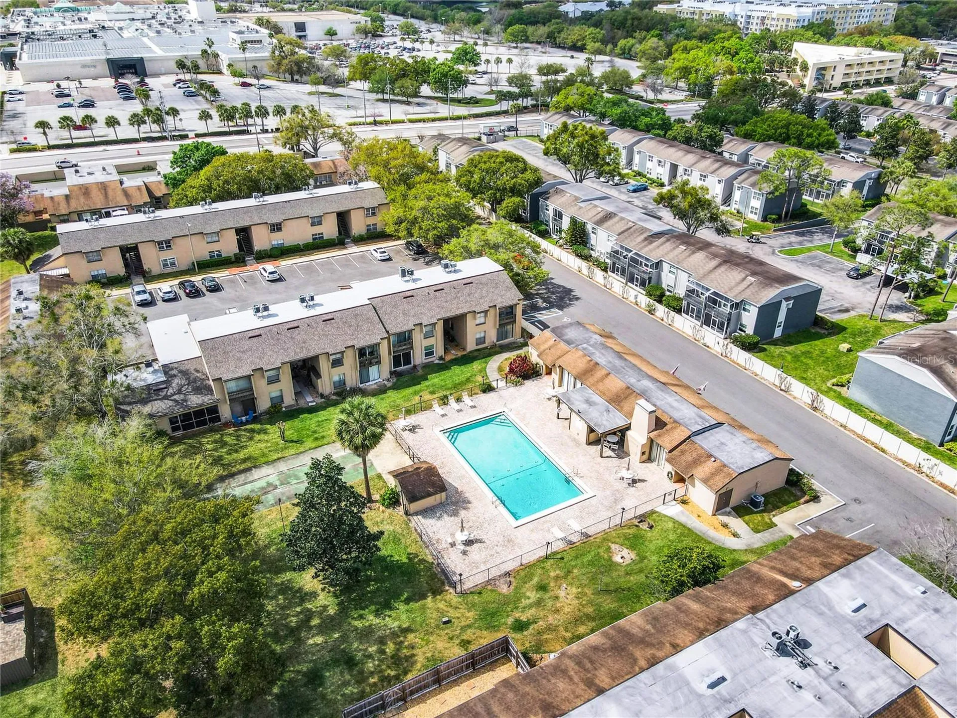 370 Windmeadows Street Altamonte Springs FL 32701
