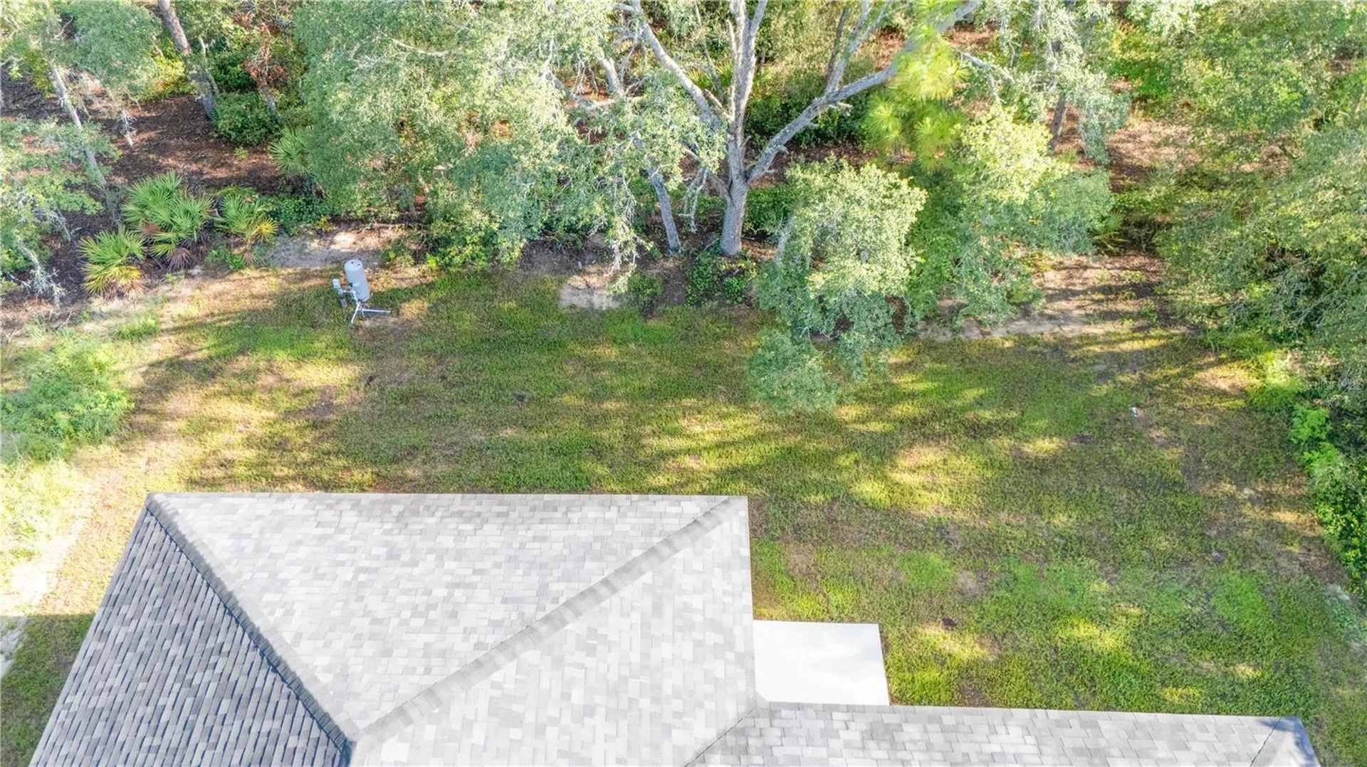 125 Fisher Way Ocklawaha FL 32179