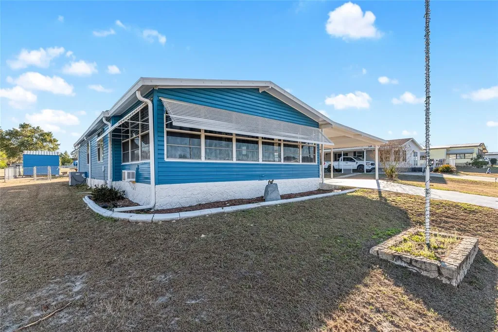 6832 NE 3rd Place Ocala FL 34470