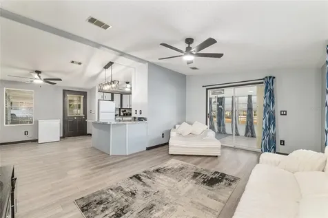 6832 NE 3rd Place Ocala FL 34470