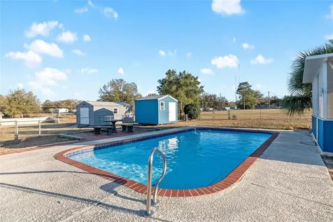 6832 NE 3rd Place Ocala FL 34470