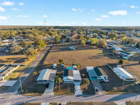 6832 NE 3rd Place Ocala FL 34470