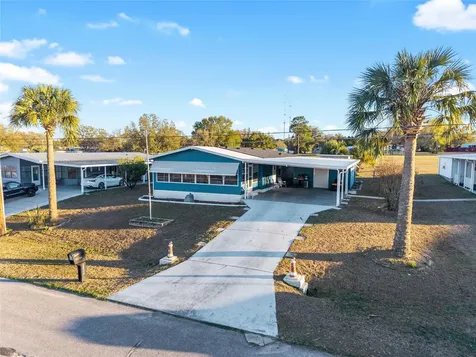6832 NE 3rd Place Ocala FL 34470