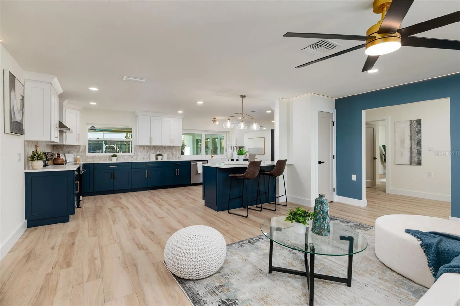 1985 Michigan Avenue NE St Petersburg FL 33703