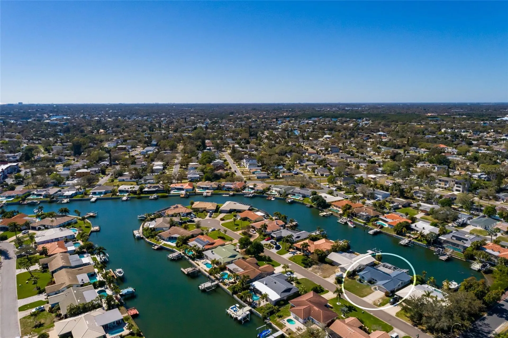 1985 Michigan Avenue NE St Petersburg FL 33703