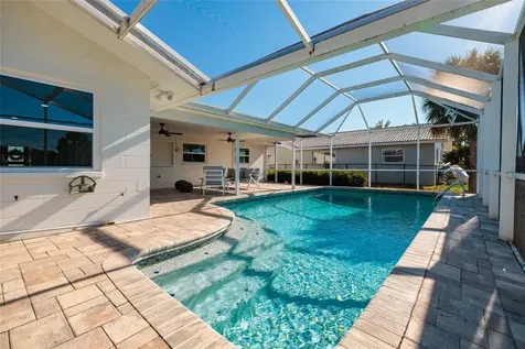 1985 Michigan Avenue NE St Petersburg FL 33703