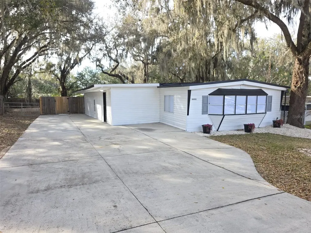 16800 SE 100th Court Summerfield FL 34491