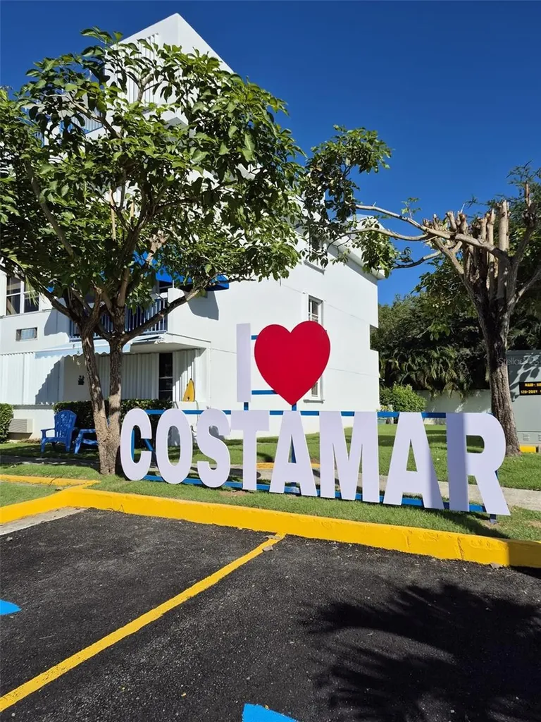 B105 Costamar Loiza PR 00772