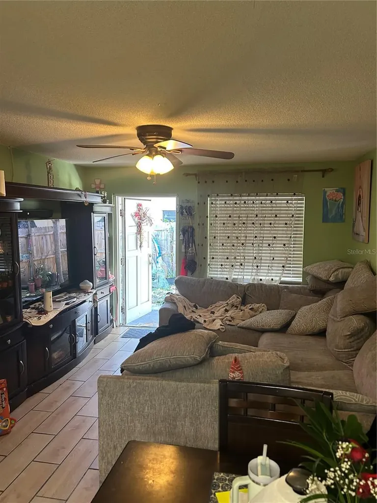 3025 Brookview Avenue Largo FL 33771