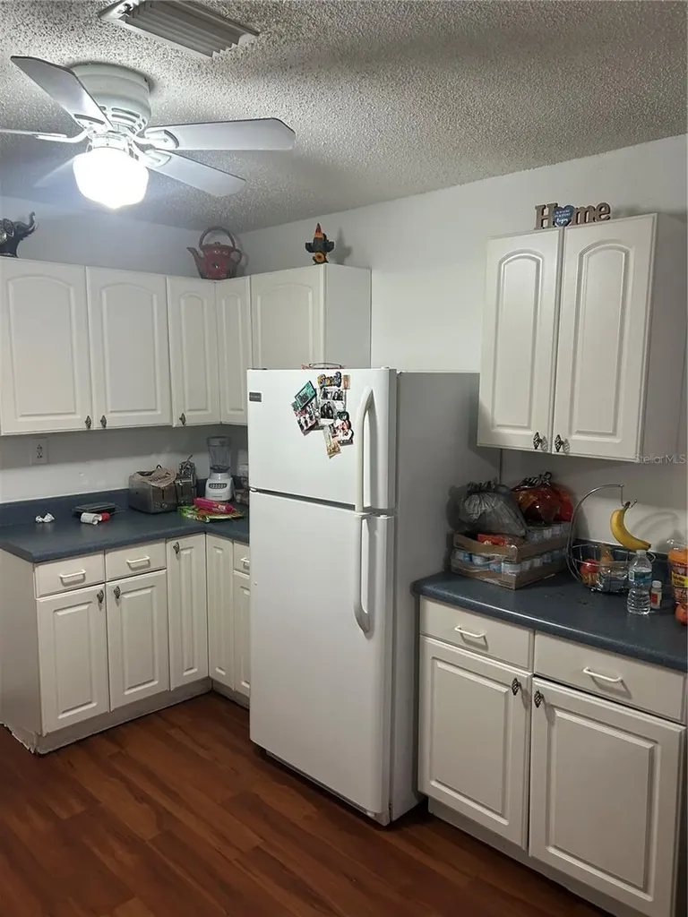 3025 Brookview Avenue Largo FL 33771
