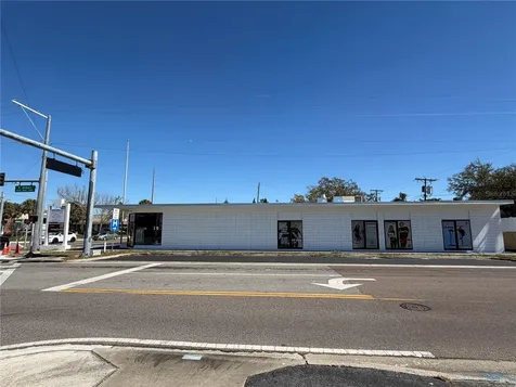 3418 W Swann Avenue Tampa FL 33609