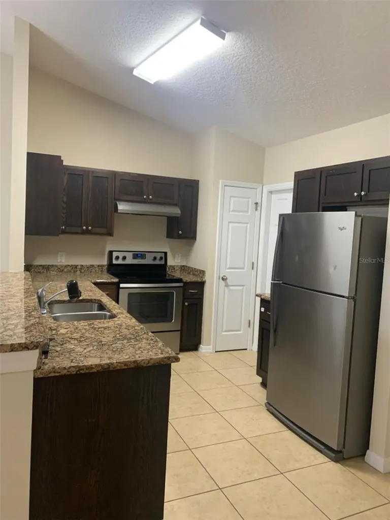 521 Montana Avenue St Cloud FL 34769