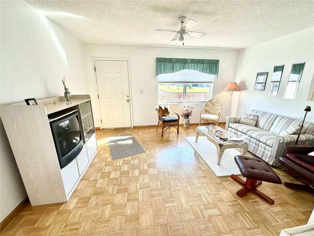 2476 Enterprise Road Clearwater FL 33763