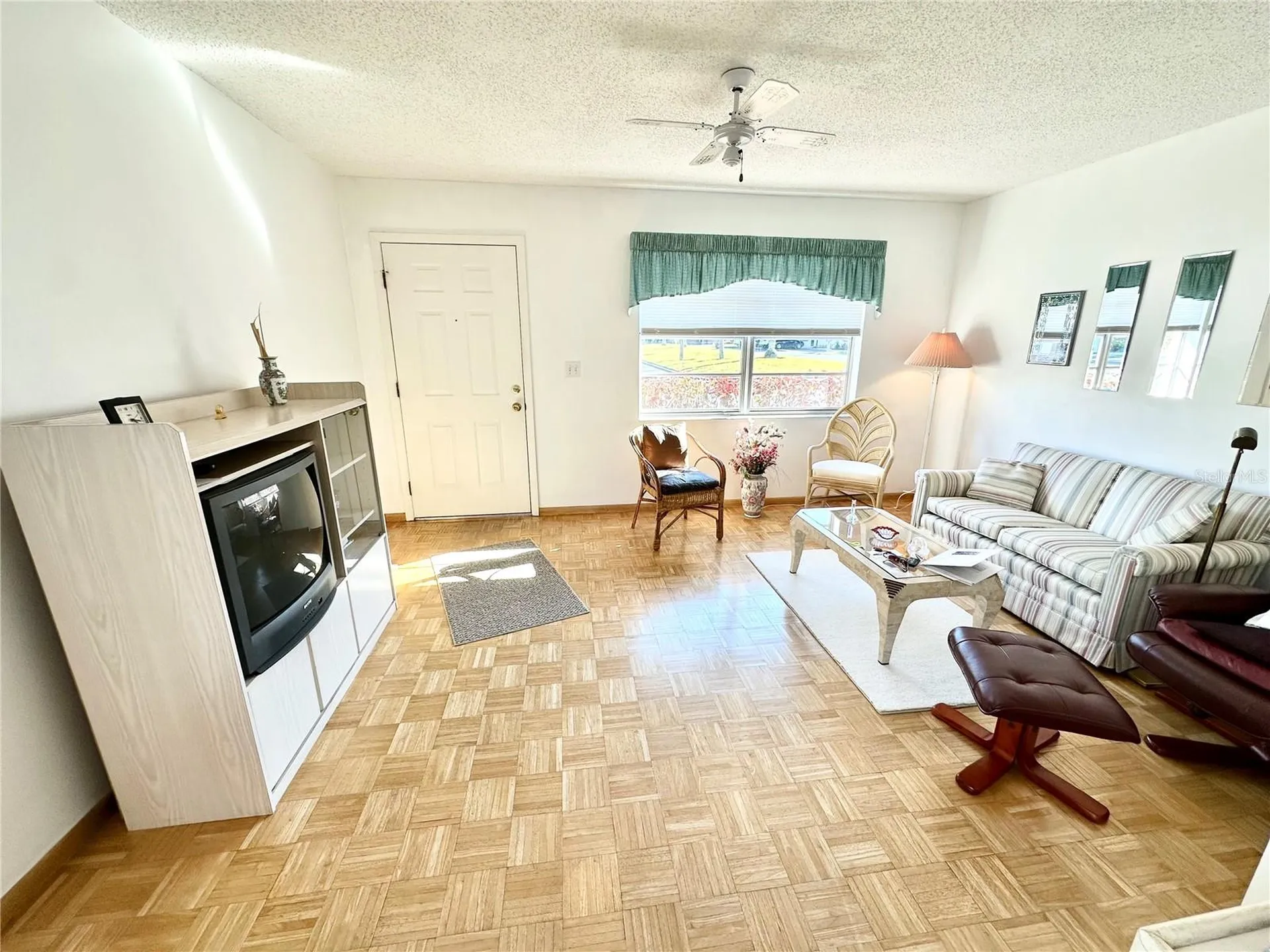 2476 Enterprise Road Clearwater FL 33763