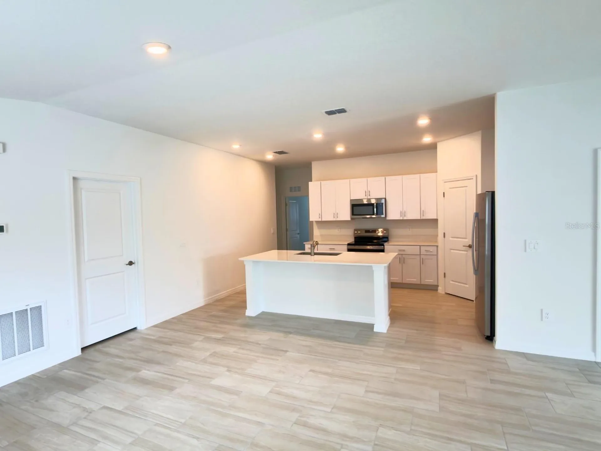 2318 Allium Roseum Lane Plant City FL 33565