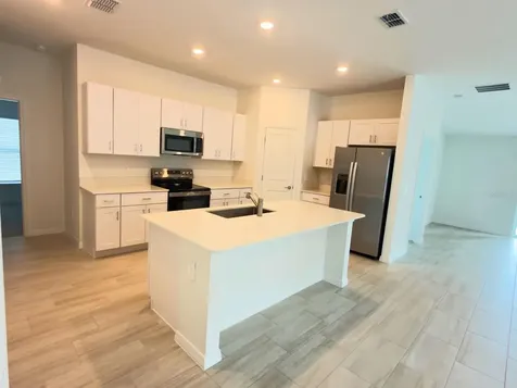 2318 Allium Roseum Lane Plant City FL 33565