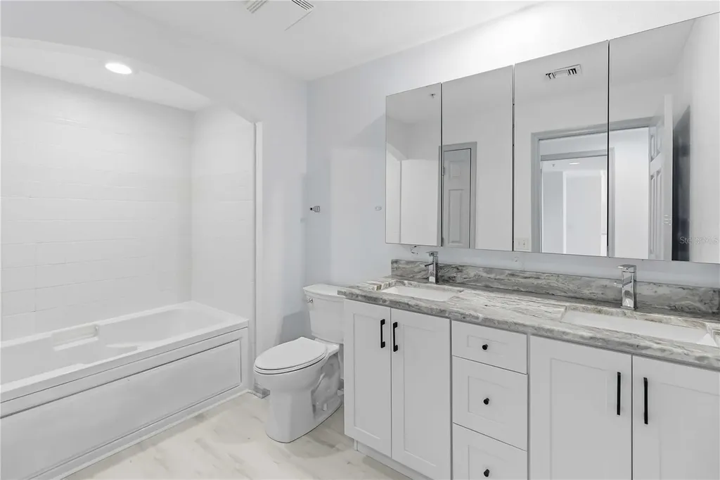322 E Central Boulevard Orlando FL 32801