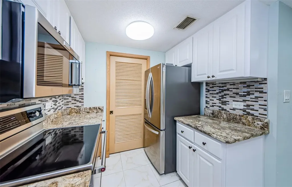 36750 Us Highway 19 N Palm Harbor FL 34684