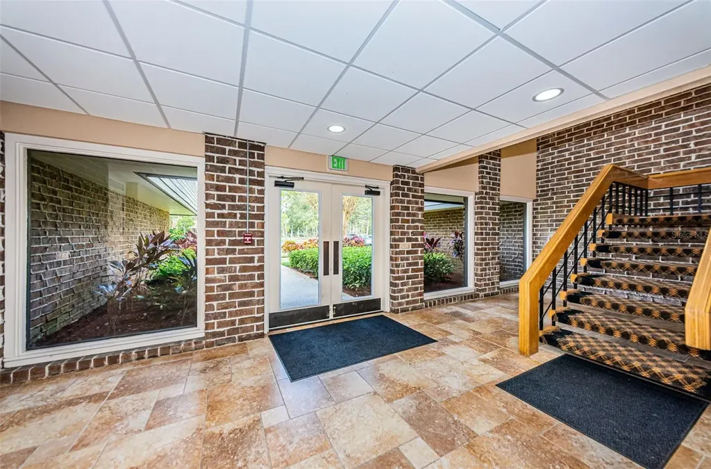 36750 Us Highway 19 N Palm Harbor FL 34684