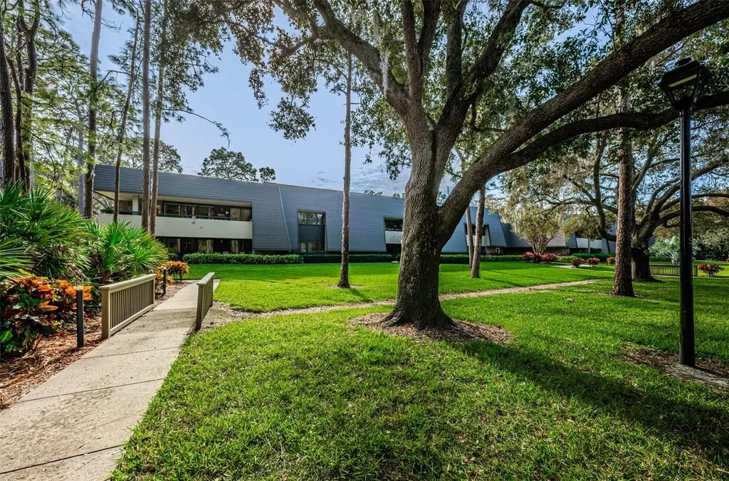36750 Us Highway 19 N Palm Harbor FL 34684