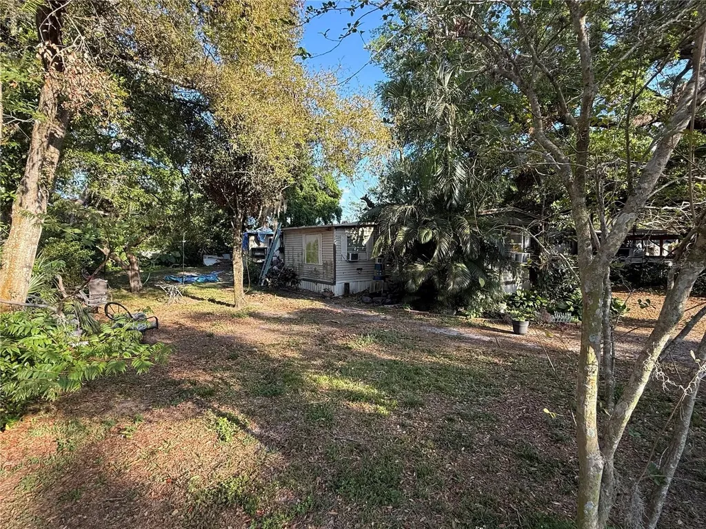 10020 Alavista Drive Gibsonton FL 33534