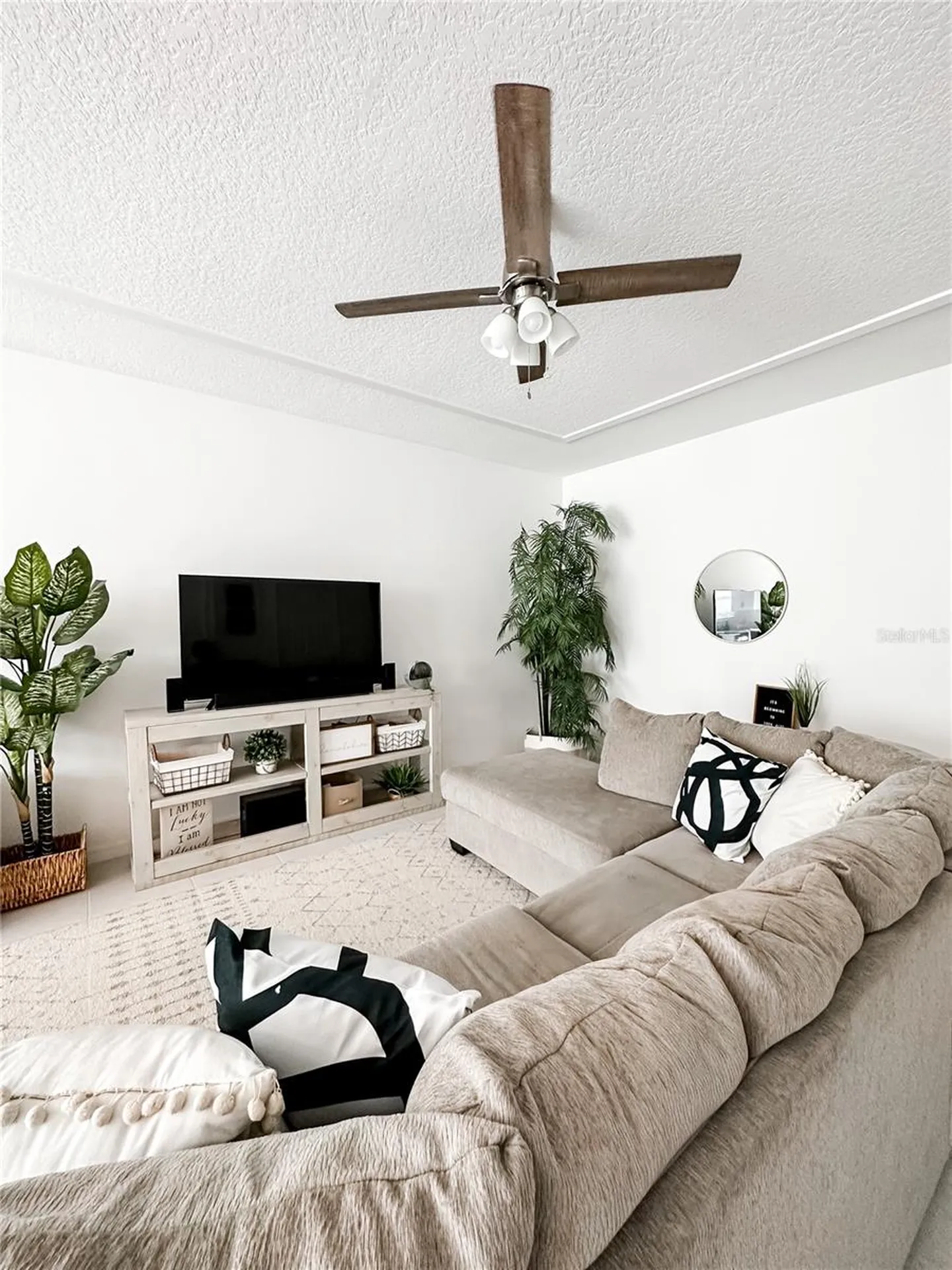 Apopka FL 32703