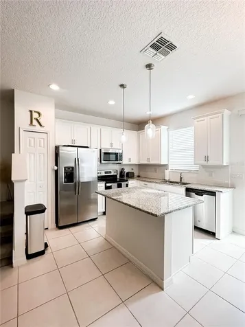 Apopka FL 32703