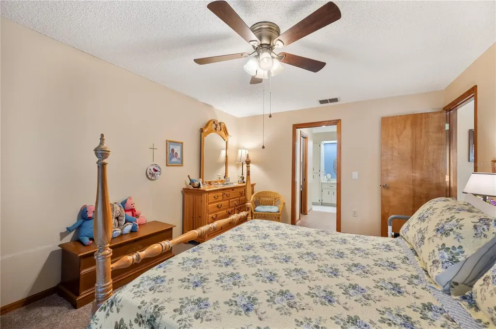 2025 Sylvester Road Lakeland FL 33803