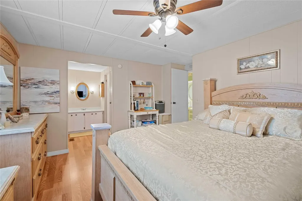 37100 8th Avenue Zephyrhills FL 33542