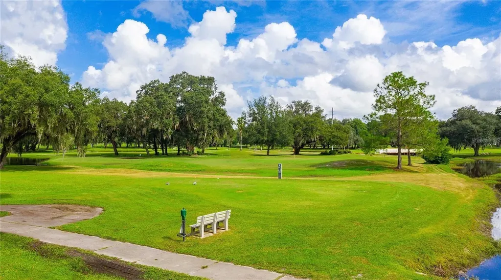 37100 8th Avenue Zephyrhills FL 33542