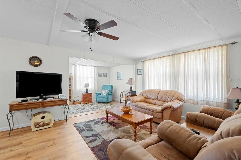 37100 8th Avenue Zephyrhills FL 33542