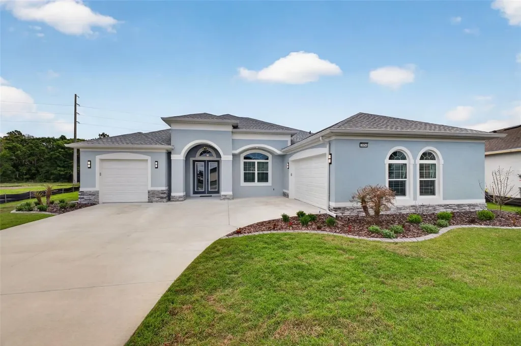 3954 Kennebunk Loop Mount Dora FL 32757