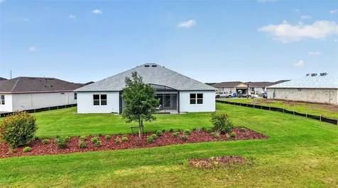 3954 Kennebunk Loop Mount Dora FL 32757