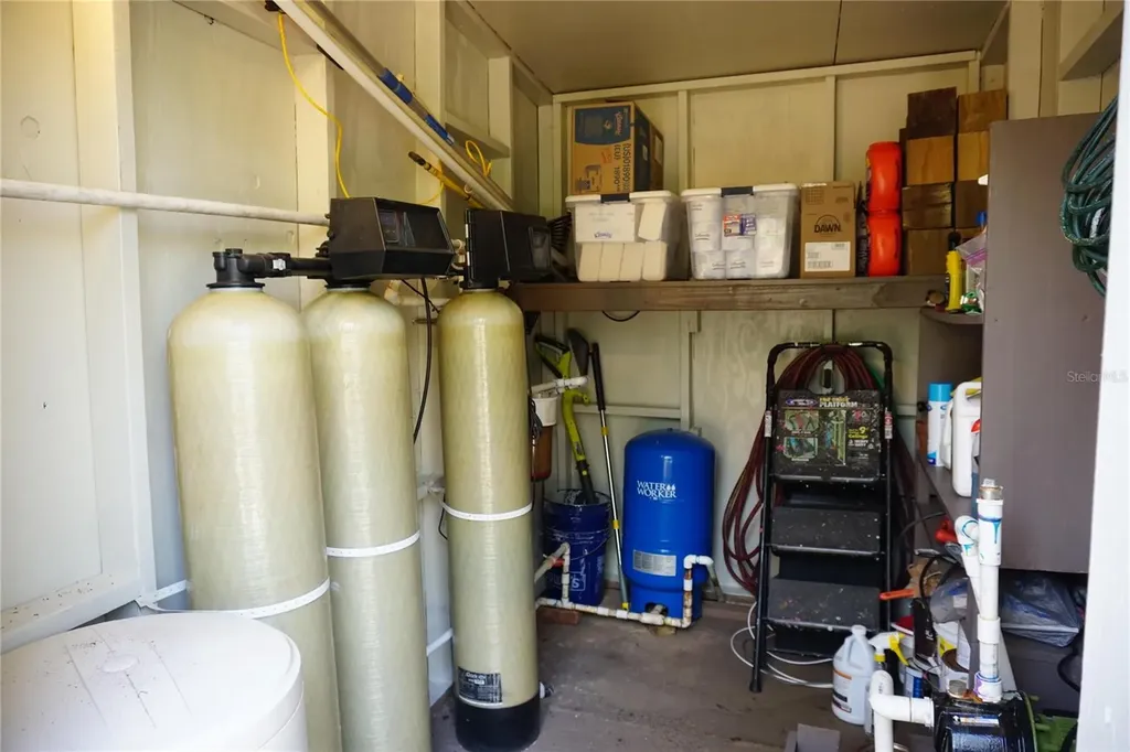 6880 E Channel Drive Hernando FL 34442