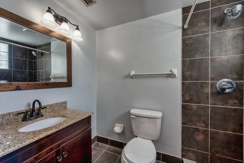 3002 W Cleveland Street Tampa FL 33609
