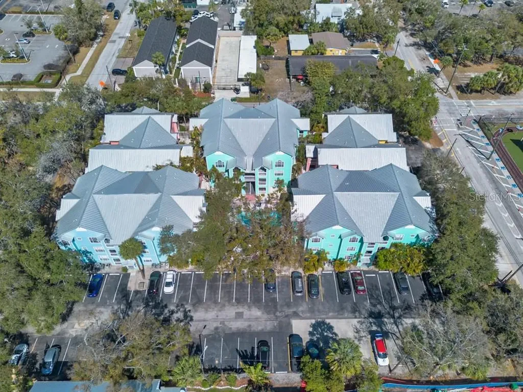 3002 W Cleveland Street Tampa FL 33609