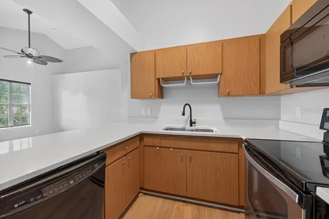 3002 W Cleveland Street Tampa FL 33609