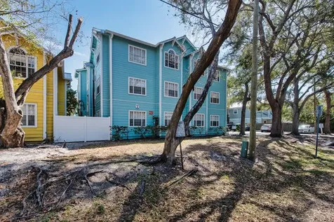 3002 W Cleveland Street Tampa FL 33609