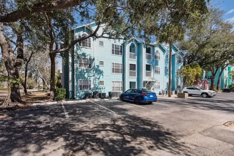 3002 W Cleveland Street Tampa FL 33609