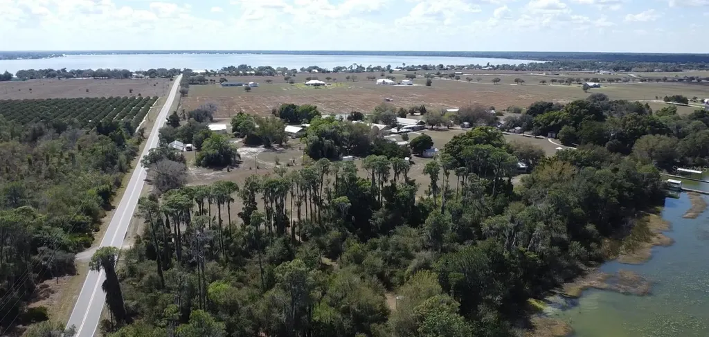 100 Cloverleaf Road Lake Placid FL 33852