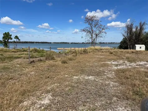 100 Cloverleaf Road Lake Placid FL 33852